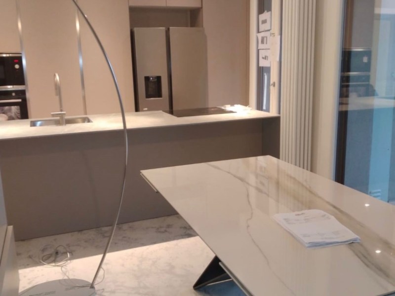 Ristrutturazione Interni: Demolizioni, Impianti e Pavimentazione in&nbsp;Resina